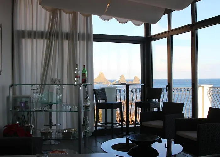 La Terrazza Aci Castello